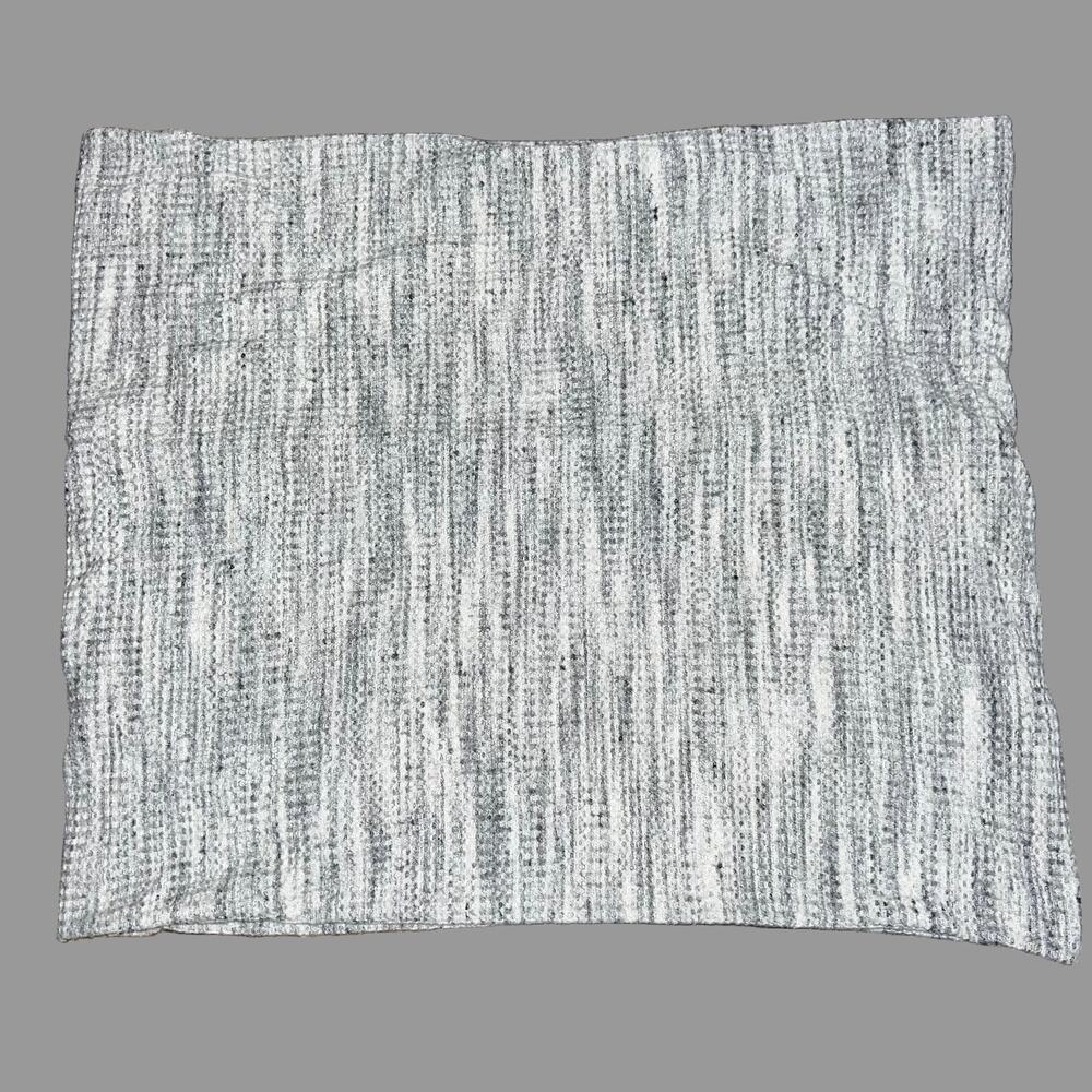Beyond Yoga Infinity Scarf One Size Heather Grey Waffle Knit Wrap Cowl Neck
